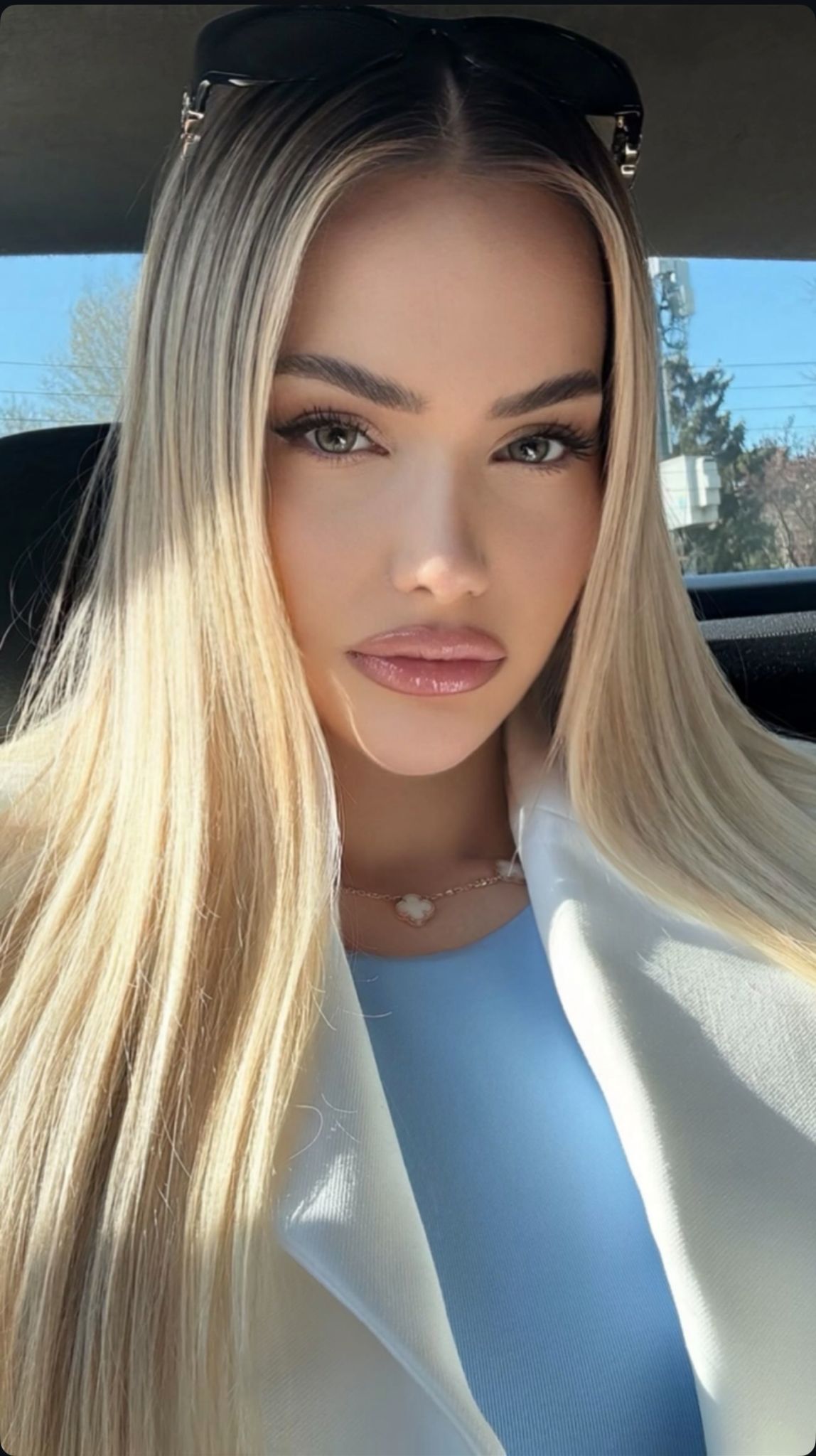 Tepebaşı Escort Ceren ile Güler Yüz
