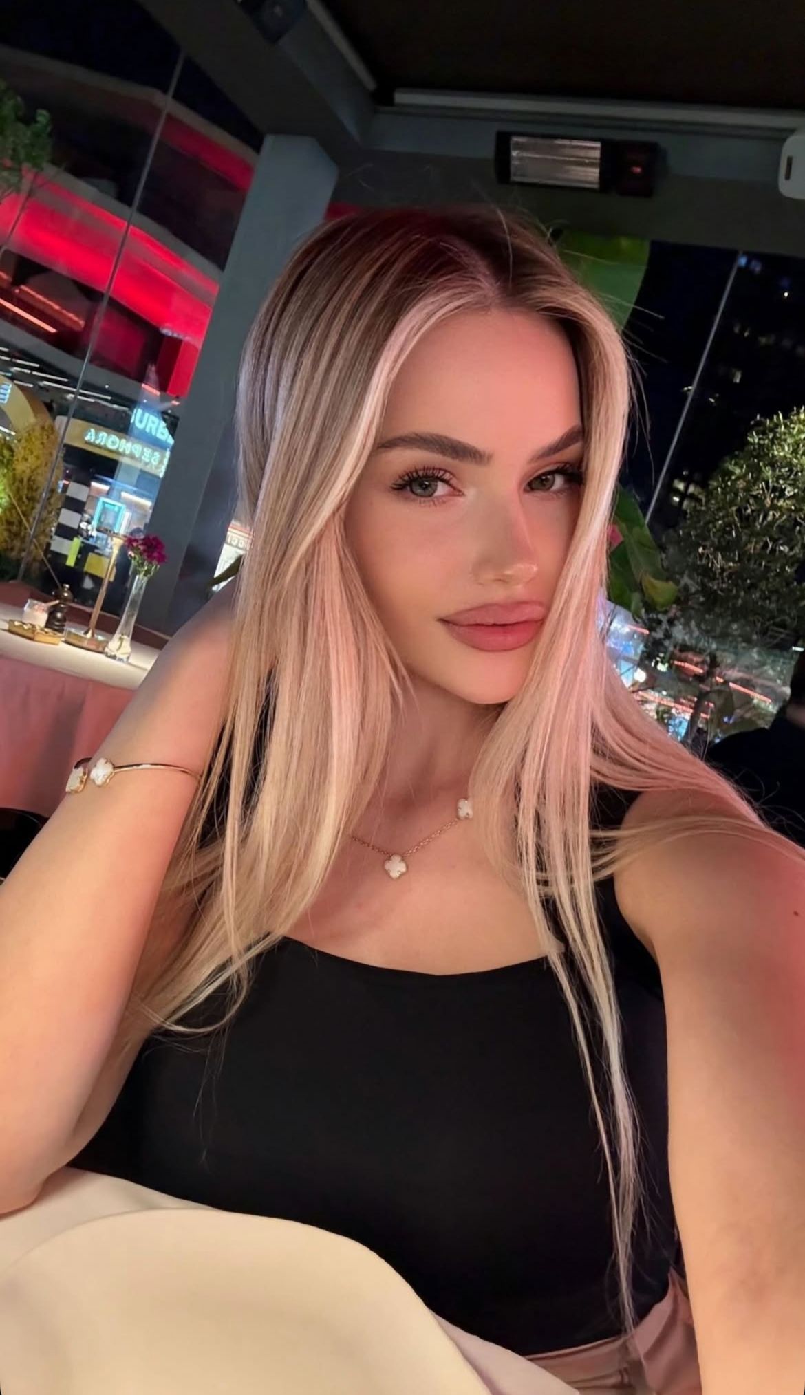 Yenibağlar Escort Naz ile Net Plan